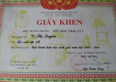 Nước mắt và lời khẩn cầu của một học sinh lớp 4 - 3