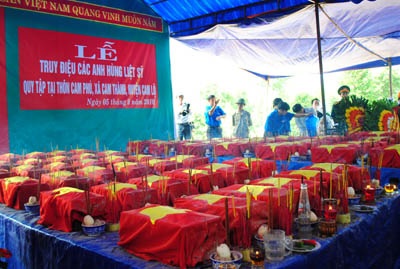 An táng 74 hài cốt liệt sĩ tại nghĩa trang Đường 9 - 1