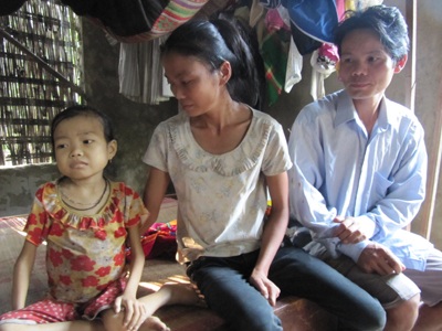 Nước mắt và lời khẩn cầu của một học sinh lớp 4 - 2