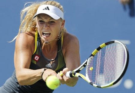 Wozniacki và Sharapova tranh vé vào tứ kết - 2 Wozniacki và Sharapova tranh vé vào tứ kết - 2