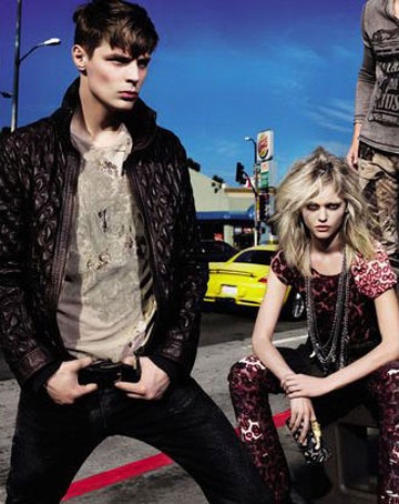 Sasha Pivovarova ấn tượng trong quảng cáo Just Cavalli - 2 Sasha Pivovarova ấn tượng trong quảng cáo Just Cavalli - 2