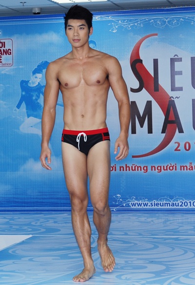 Thí sinh dự thi siêu mẫu trong trang phục đồ tắm - 3