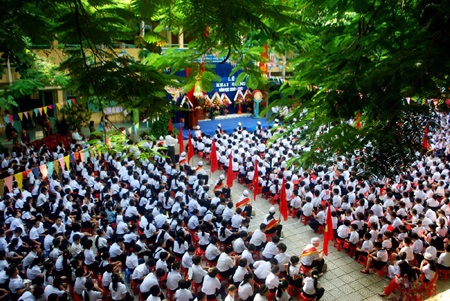 Đà Nẵng: Hơn 200.000 học sinh dự khai giảng năm học mới - 1 Đà Nẵng: Hơn 200.000 học sinh dự khai giảng năm học mới - 1
