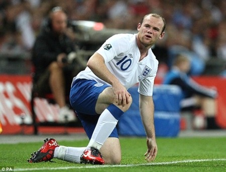 Rooney bị phát hiện ngoại tình với gái làng chơi - 1 Rooney bị phát hiện ngoại tình với gái làng chơi - 1