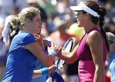 Clijsters hạ gục Ivanovic, Schiavone tái đấu Venus - 1 Clijsters hạ gục Ivanovic, Schiavone tái đấu Venus - 1
