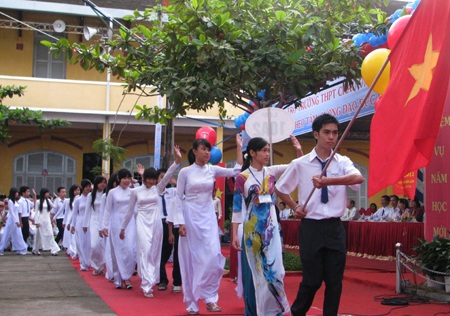 Thủ tướng Nguyễn Tấn Dũng dự khai giảng tại Cần Thơ - 5 Thủ tướng Nguyễn Tấn Dũng dự khai giảng tại Cần Thơ - 5
