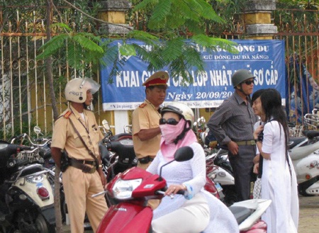 Đà Nẵng: Hơn 200.000 học sinh dự khai giảng năm học mới - 3 Đà Nẵng: Hơn 200.000 học sinh dự khai giảng năm học mới - 3