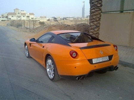 21 tuổi, sở hữu bộ sưu tập 30 siêu xe - 3