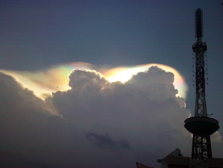 Mây tán sắc trên bầu trời Hà Nội - 9