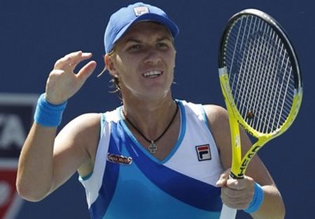 Sharapova và Kuznetsova cùng chào thua - 3 Sharapova và Kuznetsova cùng chào thua - 3