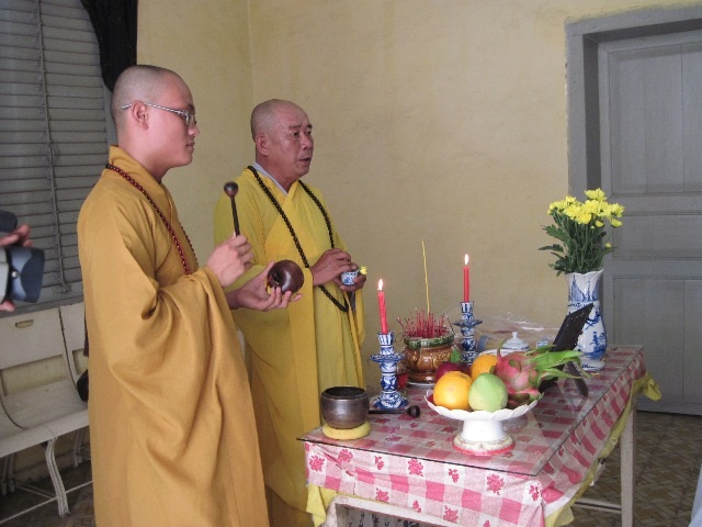 Chùm ảnh: Lễ tang bé Nhân Ái - 8