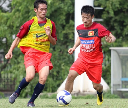 Văn Quyến miệt mài tập luyện ngày trở lại - 6