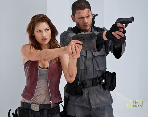 Hé lộ những cảnh hấp dẫn trong siêu phẩm Resident Evil: Afterlife - 18 Hé lộ những cảnh hấp dẫn trong siêu phẩm Resident Evil: Afterlife - 18