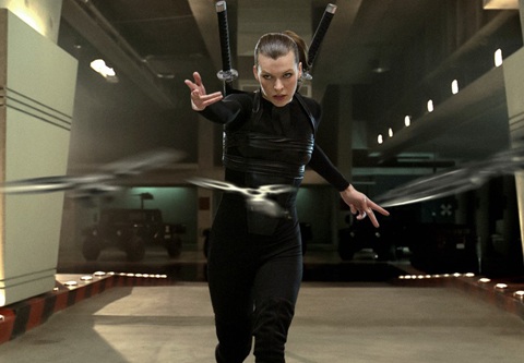 Hé lộ những cảnh hấp dẫn trong siêu phẩm Resident Evil: Afterlife - 4 Hé lộ những cảnh hấp dẫn trong siêu phẩm Resident Evil: Afterlife - 4