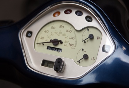 Diamond Blue 125 - Xe Honda hay Piaggio? - 5