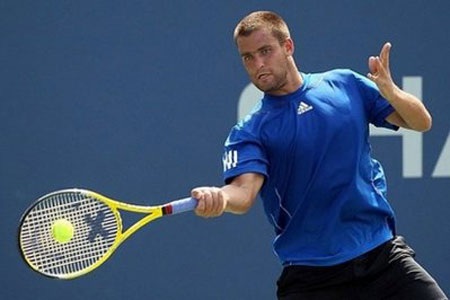 Federer tăng tốc, Wawrinka loại Querrey - 3 Federer tăng tốc, Wawrinka loại Querrey - 3