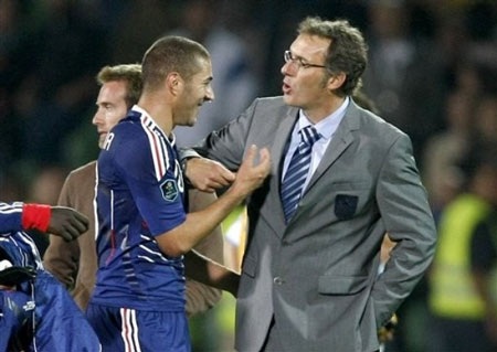 Đánh bại Bosnia, HLV Blanc thắng trận đầu cùng ĐT Pháp  - 3