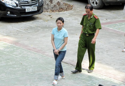 Án chung thân cho “siêu lừa” sau 4 lần hoãn toà - 1