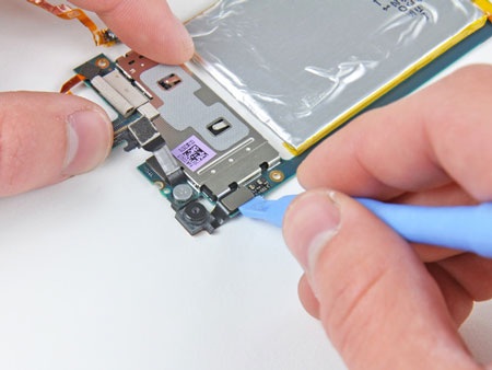 Khám phá bí mật của iPod Touch thế hệ thứ 4 - 18