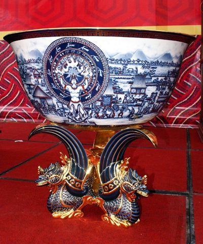 Xác lập 9 kỷ lục gốm sứ Việt Nam - 3