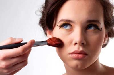 Những hóa chất có hại trong mỹ phẩm  - 1