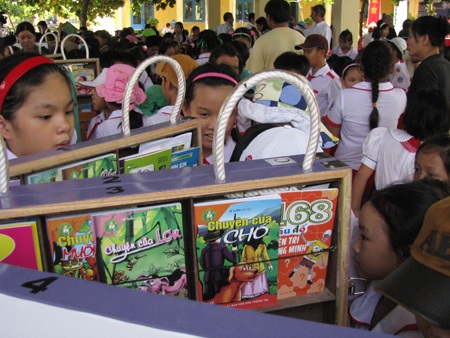 Thư viện lưu động cho 60.000 học sinh Đà Nẵng - 1