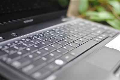 Toshiba Satellite C640: Lựa chọn tầm trung hoàn hảo - 3 Toshiba Satellite C640: Lựa chọn tầm trung hoàn hảo - 3