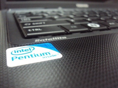Toshiba Satellite C640: Lựa chọn tầm trung hoàn hảo - 4 Toshiba Satellite C640: Lựa chọn tầm trung hoàn hảo - 4