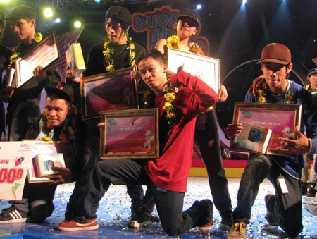 “Chảo lửa” tuổi teen trên đất Tây Đô - 5 “Chảo lửa” tuổi teen trên đất Tây Đô - 5