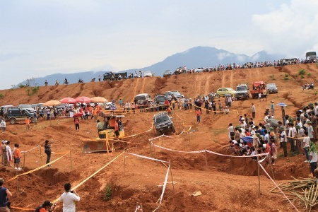 Vietnam Offroad Cup 2010 chính thức khai cuộc - 2 Vietnam Offroad Cup 2010 chính thức khai cuộc - 2