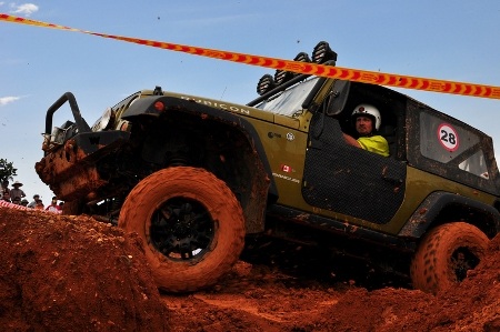 Vietnam Offroad Cup 2010 chính thức khai cuộc - 19 Vietnam Offroad Cup 2010 chính thức khai cuộc - 19