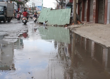 Chống ngập ở TPHCM: Xóa 1, tăng 10 - 1