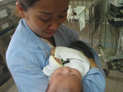 “Em xin nhận lại con, rồi có làm trâu, ngựa trả nợ em cũng cam lòng” - 2 “Em xin nhận lại con, rồi có làm trâu, ngựa trả nợ em cũng cam lòng” - 2