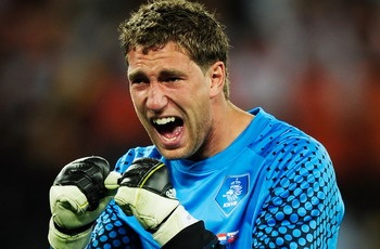 Stekelenburg muốn thay thế Van der Sar ở MU - 1 Stekelenburg muốn thay thế Van der Sar ở MU - 1