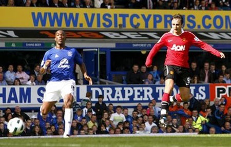 Đội hình tiêu biểu vòng 4 Premier League - 3