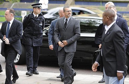 George Michael đi tù 2 tháng vì nghiện ma túy - 2