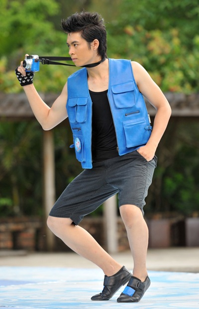 Siêu mẫu đa màu sắc với kỹ năng trình diễn - 33 Siêu mẫu đa màu sắc với kỹ năng trình diễn - 33