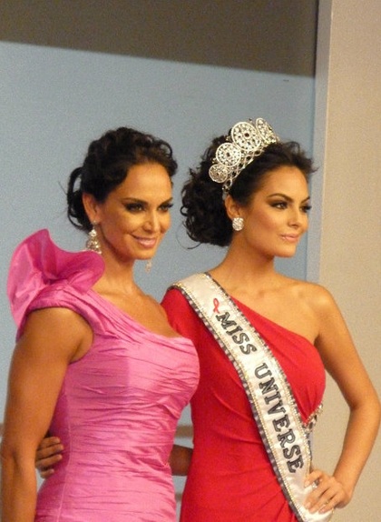 Mexico mở tiệc chào đón tân HHHV - 27 Mexico mở tiệc chào đón tân HHHV - 27