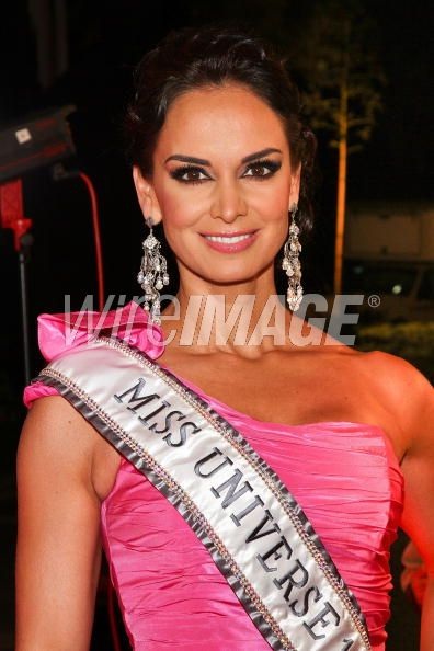 Mexico mở tiệc chào đón tân HHHV - 19 Mexico mở tiệc chào đón tân HHHV - 19