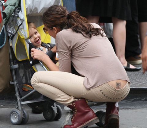 Ngắm hình xăm ấn tượng của các người đẹp - 8