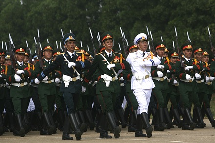 Diễn tập quy mô lớn trước ngày Đại lễ  - 17