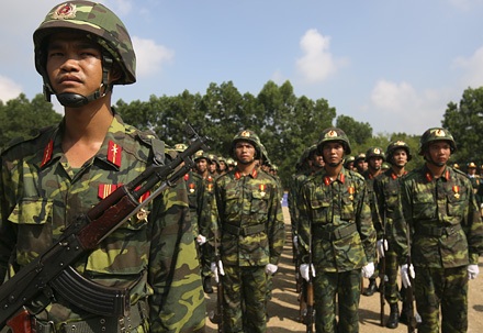 Diễn tập quy mô lớn trước ngày Đại lễ  - 28