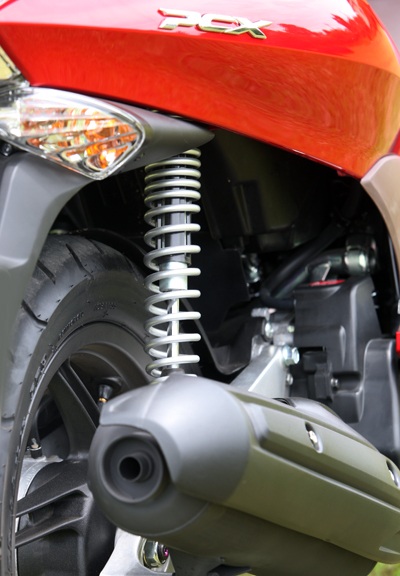Những công nghệ đáng chú ý trên PCX 125 - 8 Những công nghệ đáng chú ý trên PCX 125 - 8