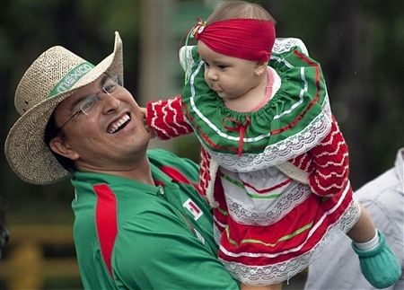 Hoành tráng lễ kỷ niệm Quốc khánh Mexico - 17