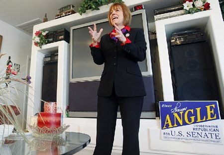 Khi phụ nữ “vùng lên” trên chính trường Mỹ - 11