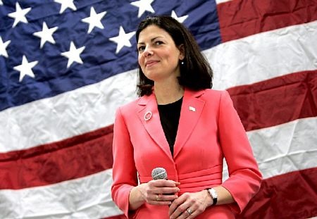 Khi phụ nữ “vùng lên” trên chính trường Mỹ - 12