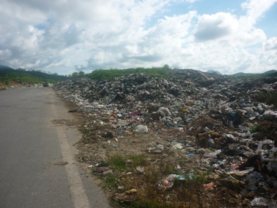 Bãi rác hành dân, “vây” trường học - 5