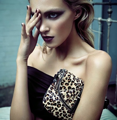 Anja Rubik: Cá tính, lôi cuốn trong quảng cáo Quazi - 12 Anja Rubik: Cá tính, lôi cuốn trong quảng cáo Quazi - 12