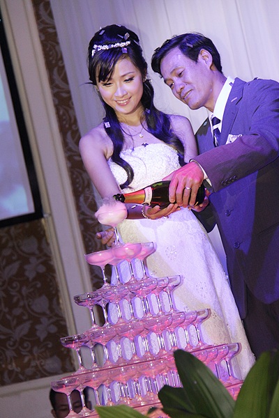 Đám cưới ấm áp của người đẹp Nhã Uyên - 11