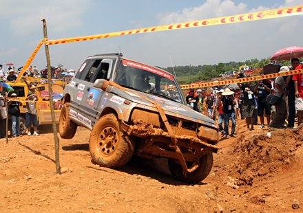 VOC 2010 hạng Stock - đừng đùa với nghiệp dư - 11